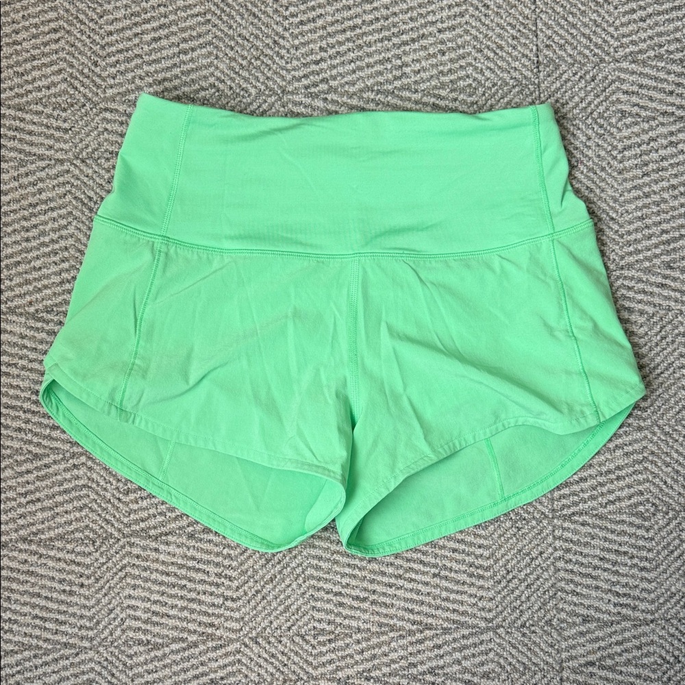 Lululemon speed up’s size 2 pistachio green Shorts